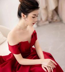 -LOVINA洛维娜婚纱礼服