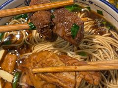 -镇南锅盖面馆(解放路店)