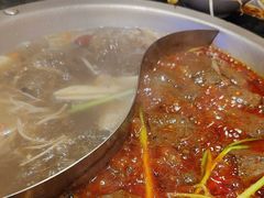 -沸炉重庆老火锅(军事博物馆店)