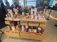 -星巴克臻选(上海合生汇1F店)