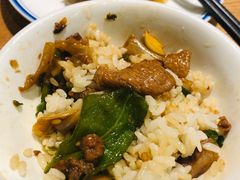 -费大厨辣椒炒肉(万家丽一店)
