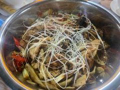 -弓虽昌焖烧鸡(大竹林店)