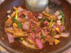 -胡须佬鸡煲四季火锅(龙珠大道店)