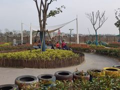 -季高兔窝窝亲子园(上海薰衣草公园店)