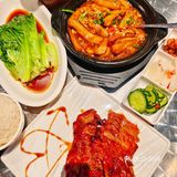 被广东人包围，烧鹅界“黑马”，一口封神！