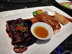 -荣誉海鲜酒楼(海湾店)