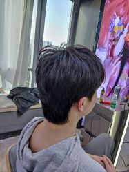 -藤野造型烫发染发