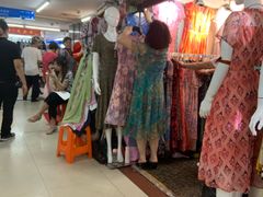 -广州白马服装市场