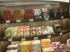 -嘉华鲜花饼·现烤(昆明老街店)