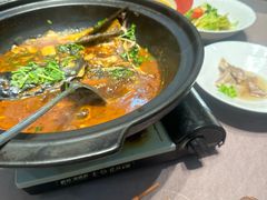 -香山湖家家宴(中山陵店)