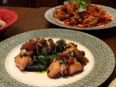 章鱼配墨鱼汁土豆泥-Bistro Les Lilas丁香花小酒馆