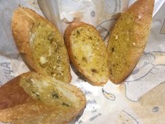 蒜香黄油法包-秀·爱尔兰餐吧(上海路店)