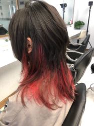 -镁连社·美联社