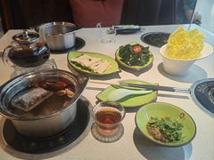 -一叶一世界·素食餐厅(锦华万达店)
