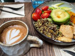 豆腐牛油果沙拉-O'mills Sourdough Bakery&Bistro(永嘉路店)