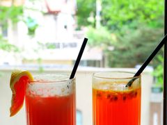 -穹六人间 people 6(岳阳路店)