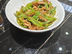 -三湘四水正宗湘菜(君峰路店)