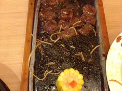 -必胜客(WOW南雄店)