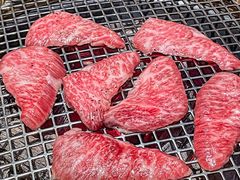 -铭牛烧肉·和牛海鲜自助(高新月牙湖店)