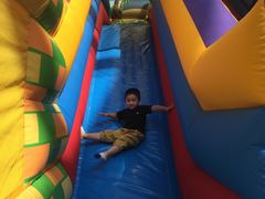 -蒙特利亲子乐园