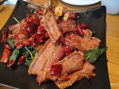 -隔壁老王·家常云南菜(花巷店)