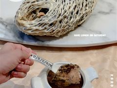 深海刺龟鱼皮炖海螺汤-匠心牛公馆·潮汕牛肉海鲜火锅(索菲特店)