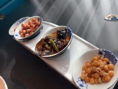 -凤凰湘语·平价海鲜餐厅(浦东旗舰店)