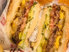 -The Habit Burger Grill 哈比特汉堡(复兴soho店)