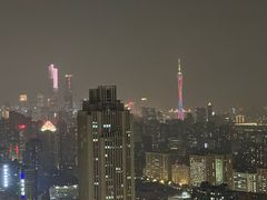 -广州中心皇冠假日酒店