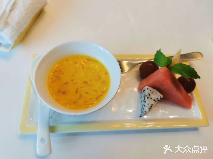 东海朗廷酒店-唐阁T’ANG COURT 中餐厅杨枝甘露图片