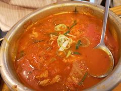 猪颈肉泡菜汤-金北顺大锅家(신사본점)