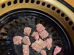 -炼火烤肉店