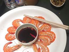 -忆江南·临江鱼馆