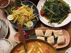 -泰堤坊(淡水体育馆店)