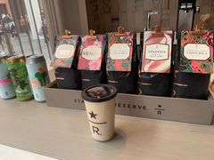 -星巴克臻选(成都太古里店)