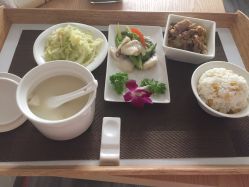 -海豚湾高端月子会所(黄浦店)