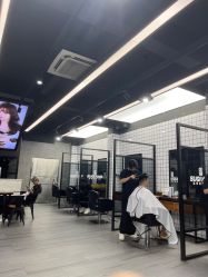 -苏奇发型·烫发染发