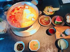 -湊湊火锅·茶憩(新中关购物中心店)