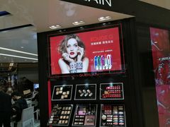 -新世界大丸百货