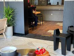 -MEEBO KAFEE米咖焙坊(虹桥路店)