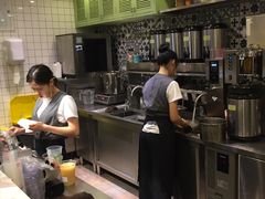 -恋暖初茶(万菱汇店)