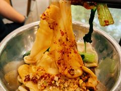 -爱骅裤带面馆(东木头市店)