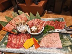 -炼火烤肉店