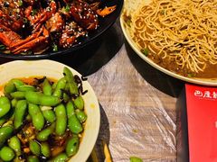 -巴厘龙虾·榜首油焖大虾(音乐学院·沿江酒馆店)