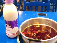 唯怡豆奶-马路边边串串香(双井直营店)