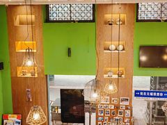 -香巴拉云南餐厅(华莱坞店)