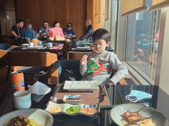 -新鲜特色餐厅(香格里拉大酒店)