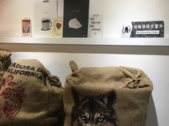 -red donkey coffee
