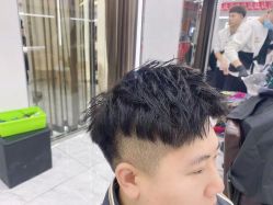点击看大图 -朗峰专业美发沙龙