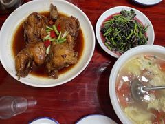 -芦茨金富饭庄·25年老字号·专做稻草鸡